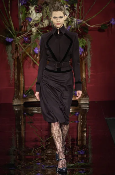 Look 3